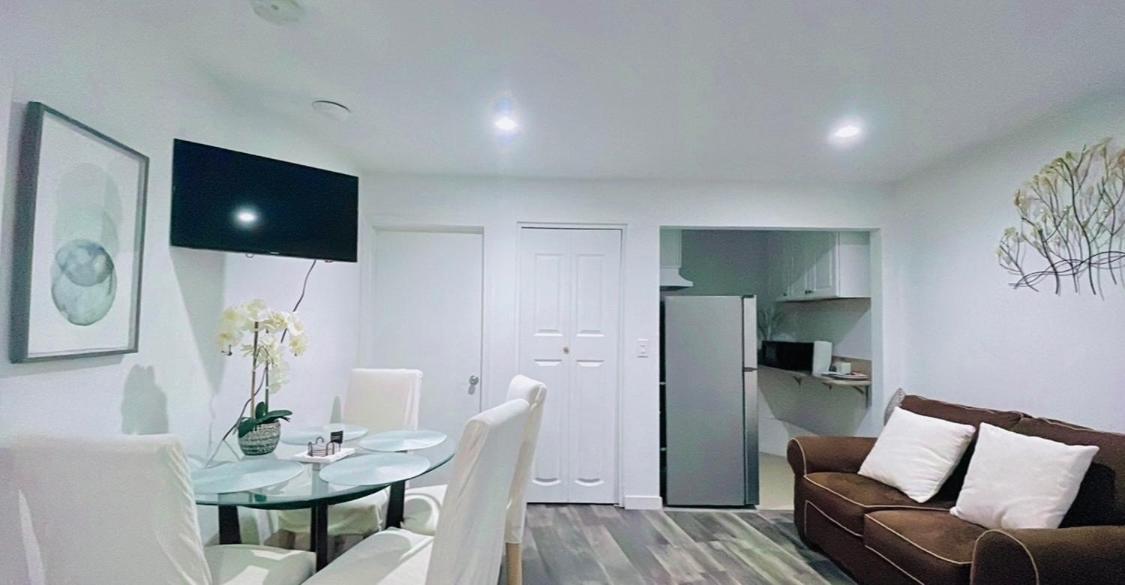 Lovely Sherman Oaks Studio 로스앤젤레스 외부 사진